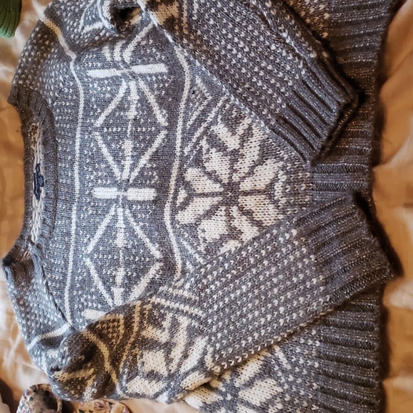 Winter sweater - Picture 2 of 3